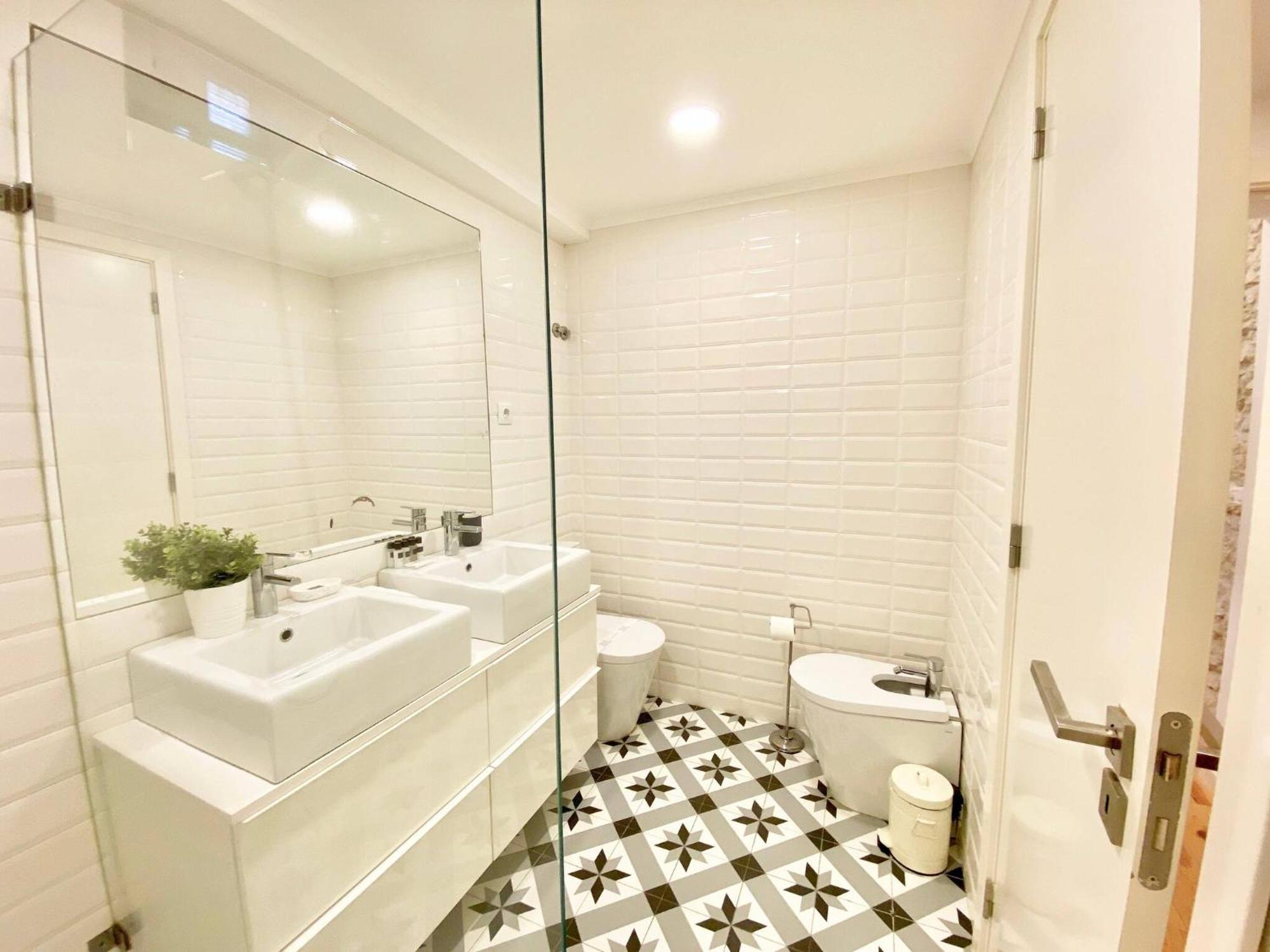 My Lx Flat Stylish Apartment In Santa Catarina Лиссабон Экстерьер фото